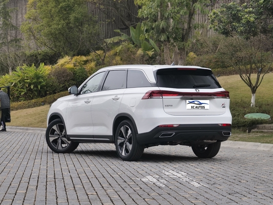 2024 Changan X7 Plus 1.5T SUV inteligente de dupla embreagem com 5 lugares Base de rodas 2500-3000mm