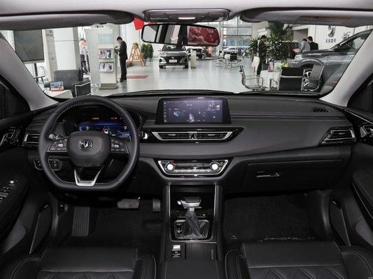 Compacto 2022 Changan Ruicheng CC 1.4T DCT Sedan com suspensão frontal Macpherson
