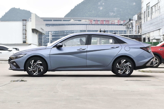144NM Torque Gas/Betrol Hyundai Elantra Direção esquerda Manual Carros para compra online