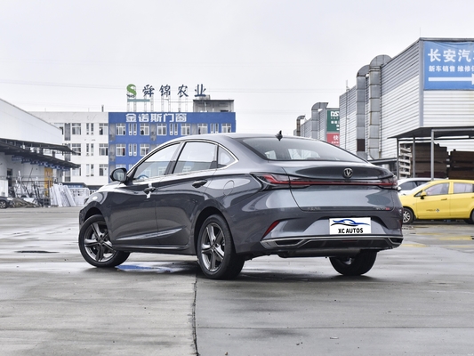 Changan Reaton Plus Carro de combustível com velocidade máxima 210km/h e dimensões 4800x1825x1480MM