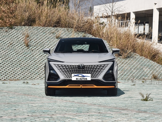 Changan Uni-t 2.0t Veículos a gasolina a gás Veículo a combustível com bancos de couro e faróis LED