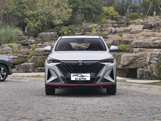 2024 Changan X5 Plus 1.5t Dct Le Xiang Lançamento do modelo com volante multifunção