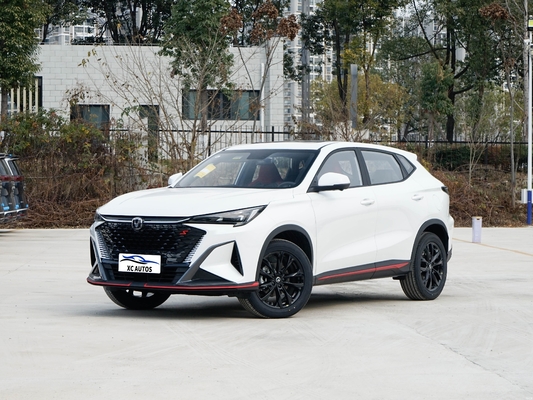 2024 Changan X5 Plus 1.5t Dct Le Xiang Lançamento do modelo com volante multifunção