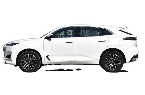 2023 Changan UNI-K Hybrid SUV Luxe Model com teto solar panorâmico e manual de gasolina