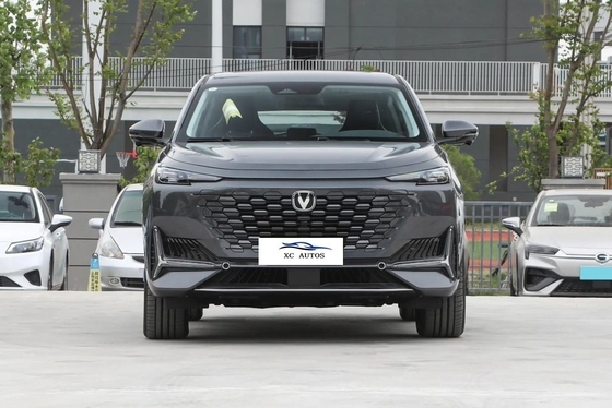 2024 Uni-K Changan Benzine Awd Suv Carro com estrutura de carroceria de 5 portas e 5 assentos e ESC