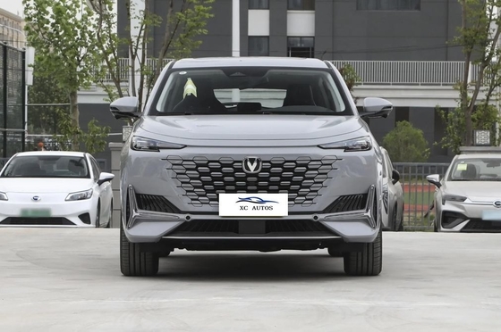2024 Uni-K Changan Benzine Awd Suv Carro com estrutura de carroceria de 5 portas e 5 assentos e ESC