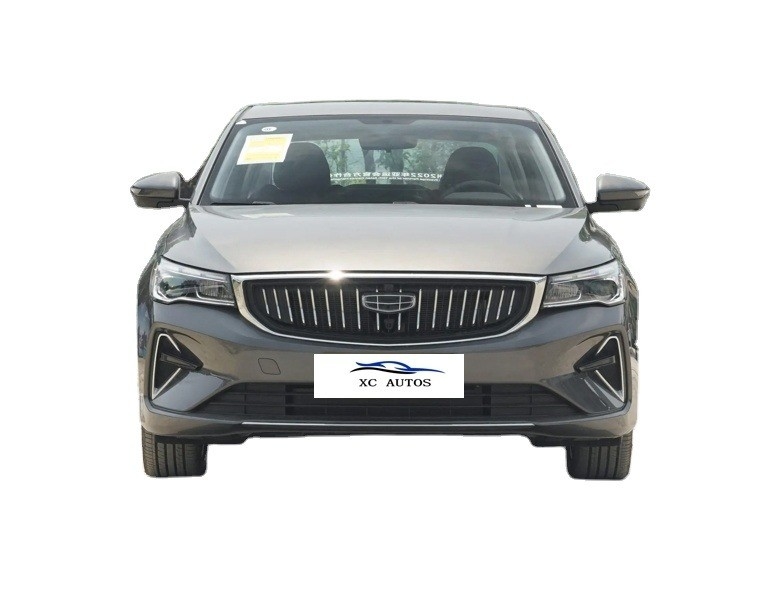 Carro compacto 2023 Gen4 Champion Edition 1.5LCVT Versão exaltada com tamanho de pneu 205/50 R17