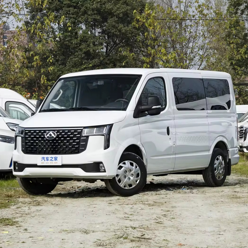 Grande Valor Maxus V80 Van de gasolina com farol LED e 108KW de potência do motor