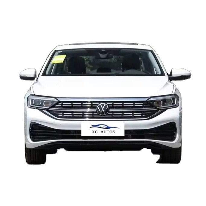 Volkswagen Sagitar Carro a gasolina com combustível convencional Estrutura de carroceria de 4 portas e 5 lugares
