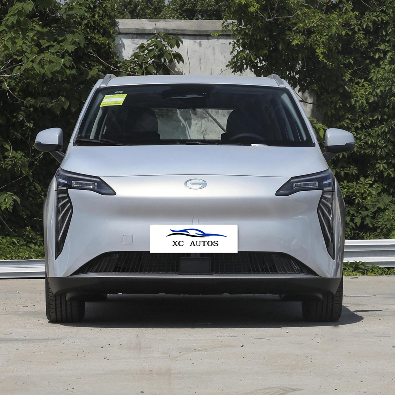 GAC AION Y Sedan EV Car Car elétrico com ecrã táctil e travão de estacionamento elétrico