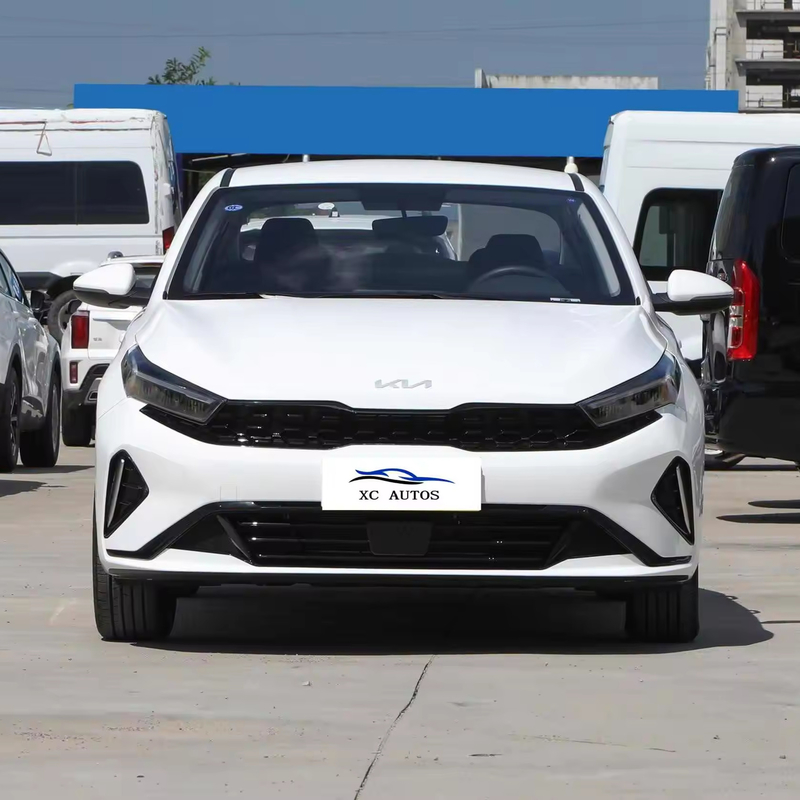 Kia K5 GT-Line Sedan 2023 Carros usados gasolina 5 lugares Sedan Carro feito em K5 e GT-Line