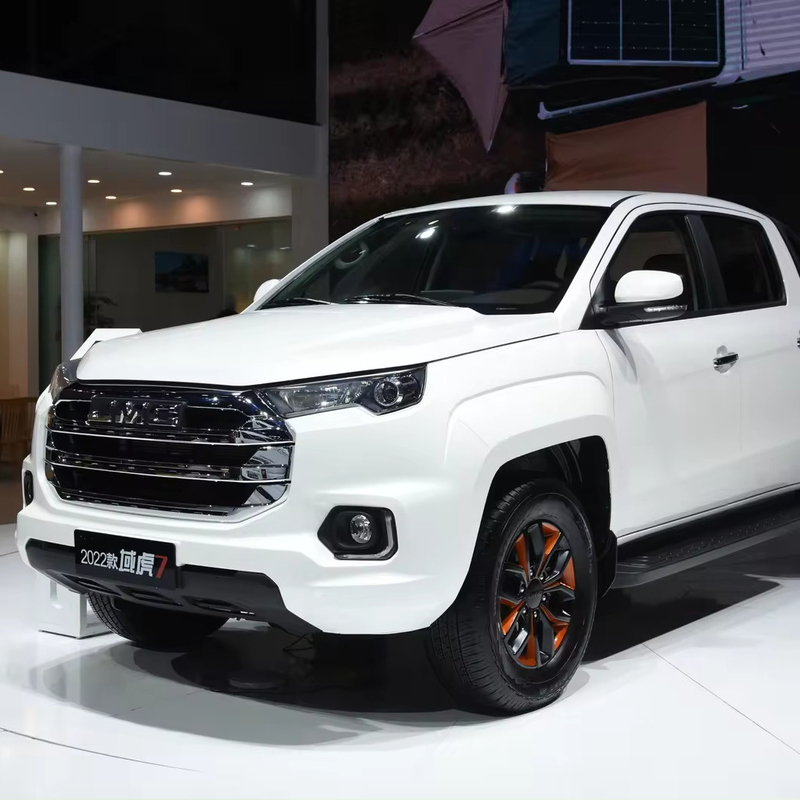 2023 Grande Valor JMC YUHU7 Petróleo Petróleo Pickup Truck com tamanho de pneu R17