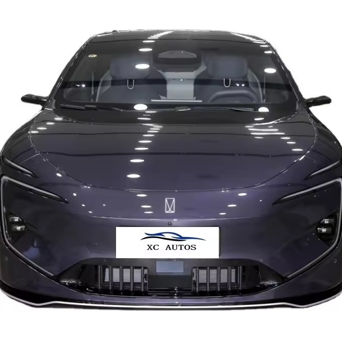 2024 700 Triple Laser Rear Drive Luxury Carro Médio e Grande Estrutura de carroceria de 4 portas e 5 lugares