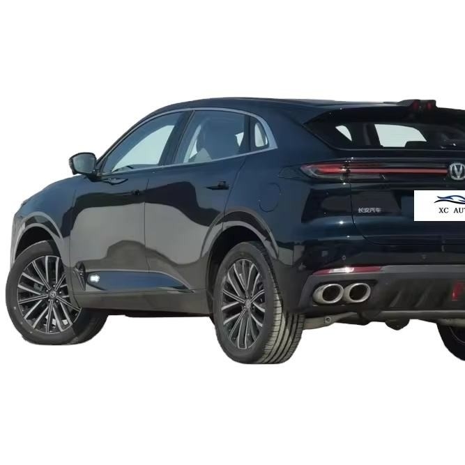 2023 Changan UNI-K Hybrid SUV Luxe Model com teto solar panorâmico e manual de gasolina